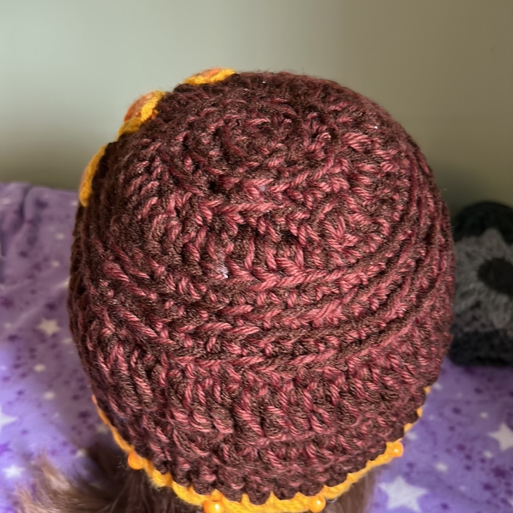 Crochet beanie medium wool yarn new - Picture 6 of 6